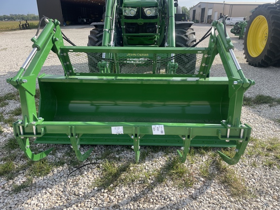 2023 John Deere 660R Loader