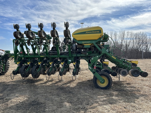 2021 John Deere 1795 Planter