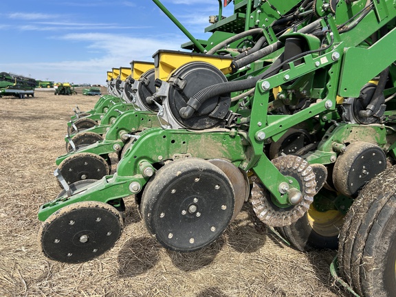 2021 John Deere 1795 Planter