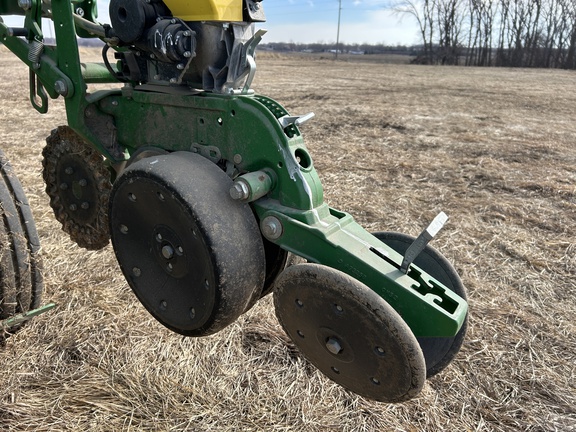 2021 John Deere 1795 Planter