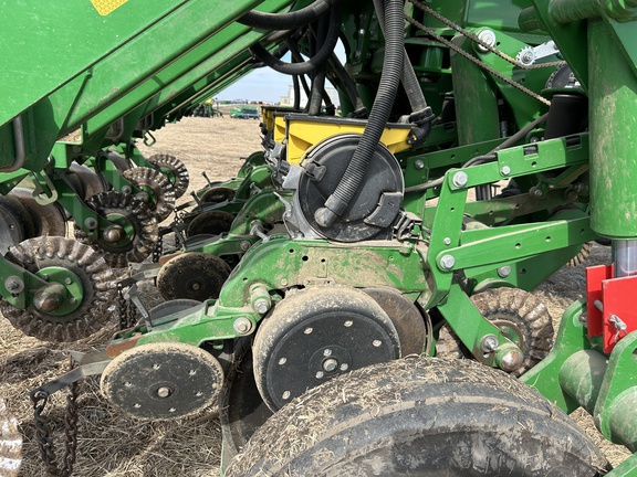 2021 John Deere 1795 Planter