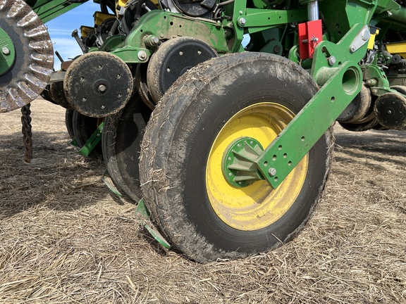2021 John Deere 1795 Planter