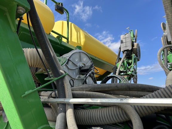 2021 John Deere 1795 Planter