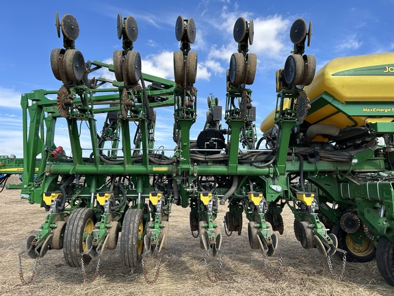 2021 John Deere 1795 Planter