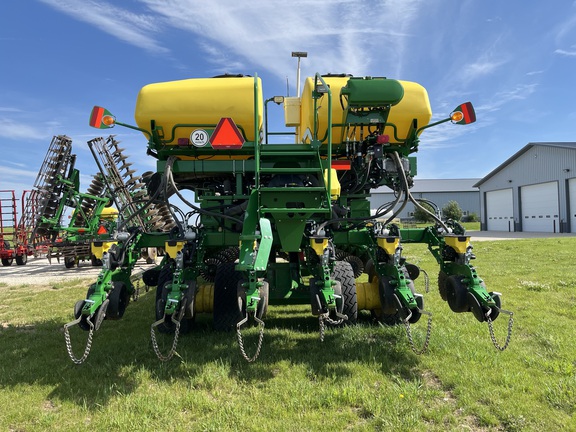 2021 John Deere DB80 Planter