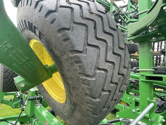 2024 John Deere 2230FH Field Cultivator