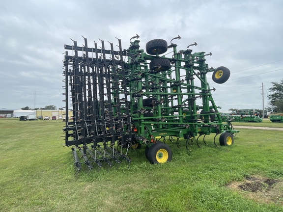 2024 John Deere 2230FH Field Cultivator