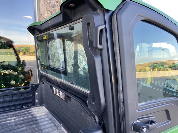 2024 John Deere XUV 835R ATV