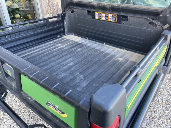 2024 John Deere XUV 835R ATV