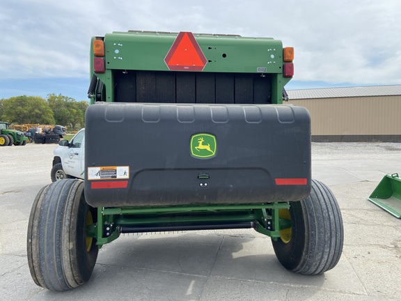 2020 John Deere 560M Baler/Round