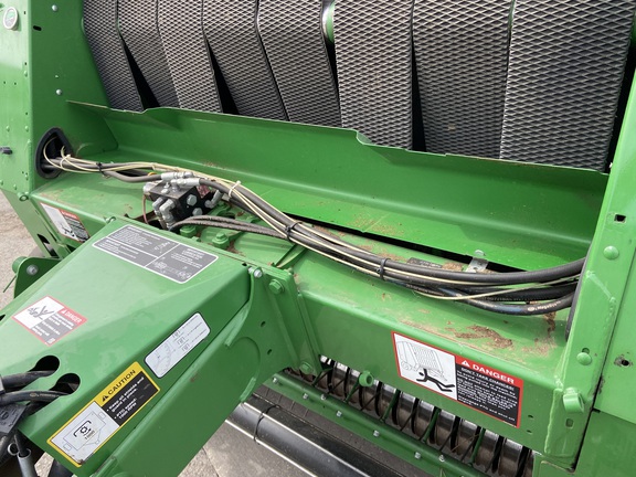 2020 John Deere 560M Baler/Round