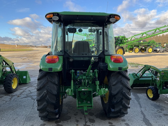 2018 John Deere 5075E Tractor