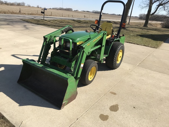 1998 John Deere 4100 Tractor Compact