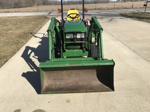 1998 John Deere 4100 Tractor Compact