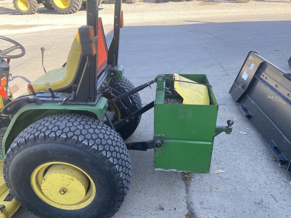 1998 John Deere 4100 Tractor Compact