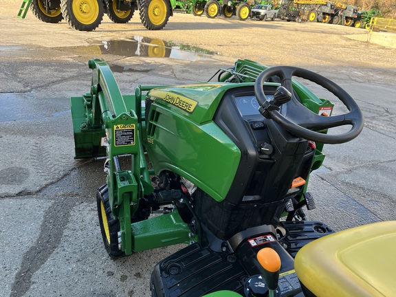 2018 John Deere 1023E Tractor Compact