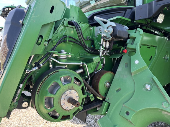 2022 John Deere X9 1000 Combine