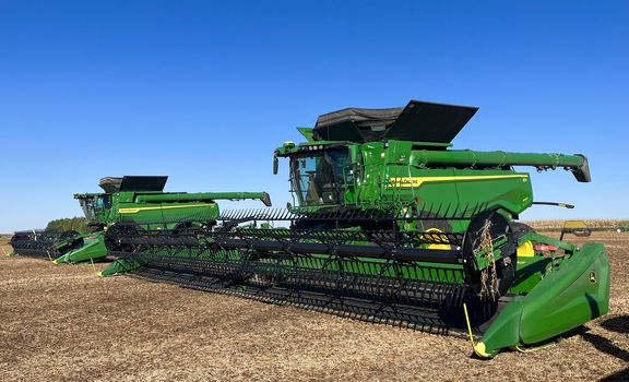 2022 John Deere X9 1000 Combine