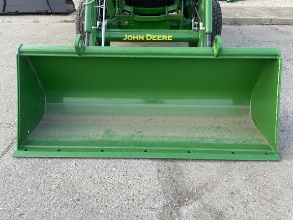 2024 John Deere 440R Loader