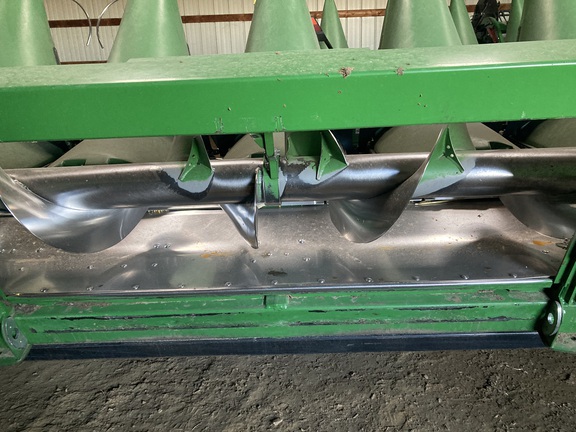 2020 John Deere 716C Header Corn Head