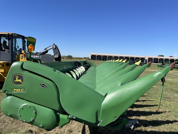 2020 John Deere 716C Header Corn Head