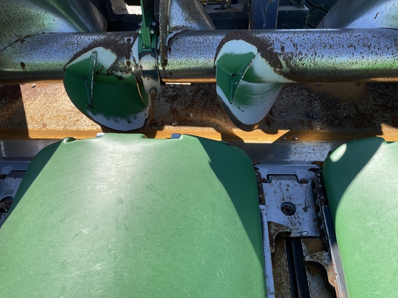 2020 John Deere 716C Header Corn Head