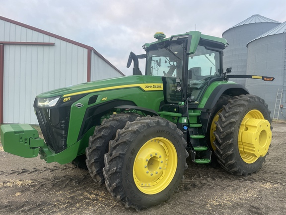 2023 John Deere 8R 410 Tractor