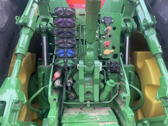 2023 John Deere 8R 410 Tractor