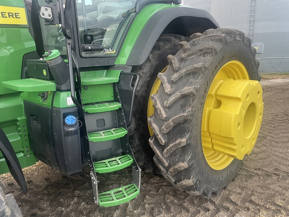 2023 John Deere 8R 410 Tractor