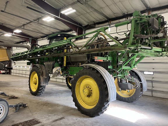 2015 John Deere R4038 Sprayer/High Clearance