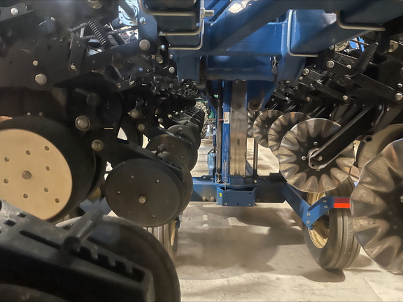 2014 Kinze 3600 Planter