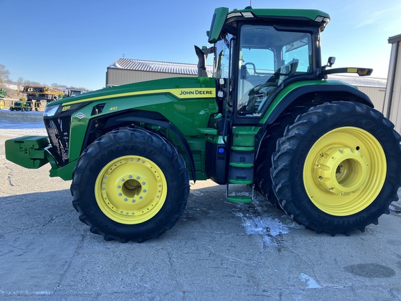 2023 John Deere 8R 410 Tractor