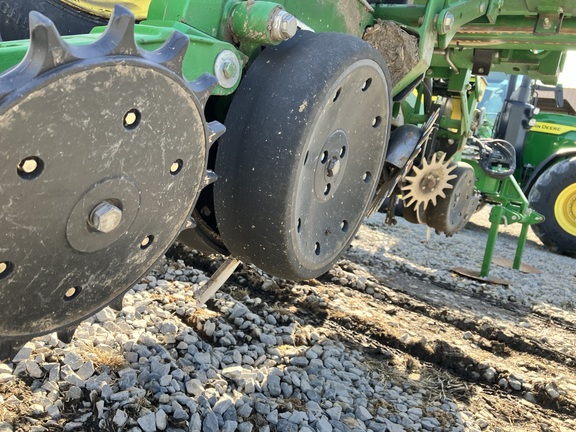 2008 John Deere 1770NT CCS Planter