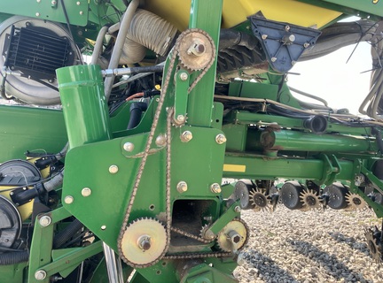 2008 John Deere 1770NT CCS Planter