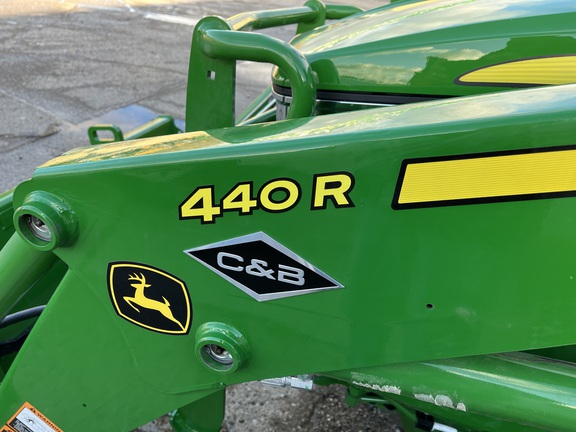 2024 John Deere 440R Loader