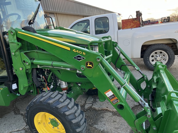 2024 John Deere 440R Loader