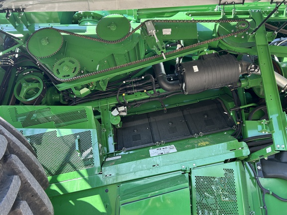 2022 John Deere S770 Combine