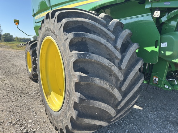 2022 John Deere S770 Combine