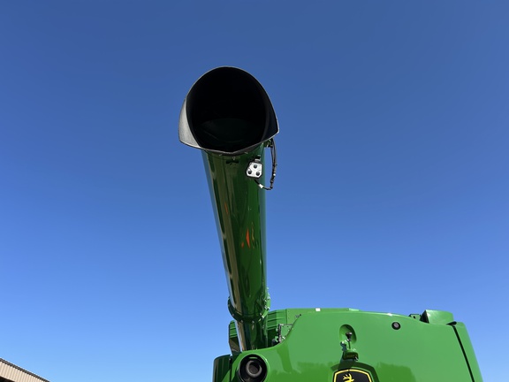 2022 John Deere S770 Combine