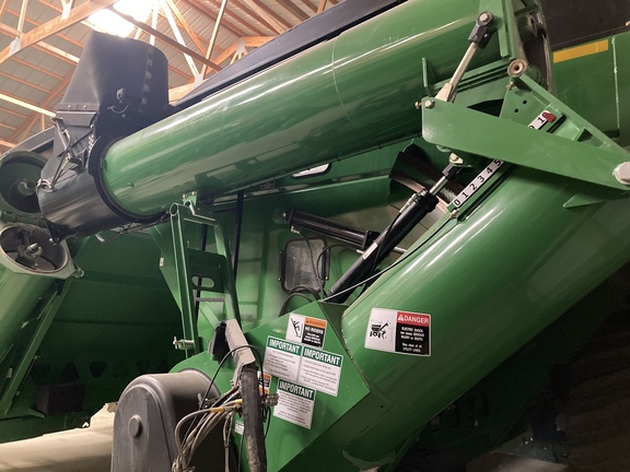 2018 Brent 1396 Grain Cart