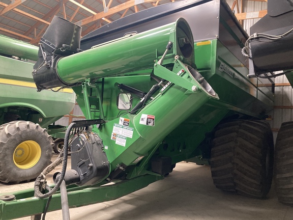 2018 Brent 1396 Grain Cart