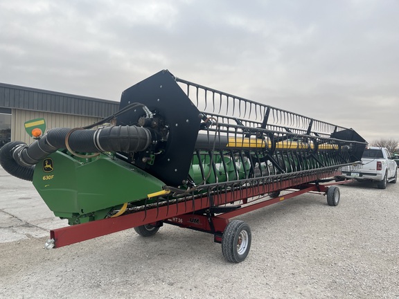 2011 John Deere 630F Header Combine