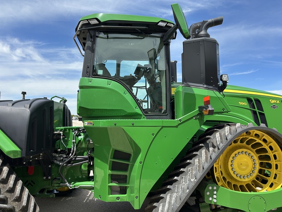 2024 John Deere 9RX 590 Tractor Rubber Track