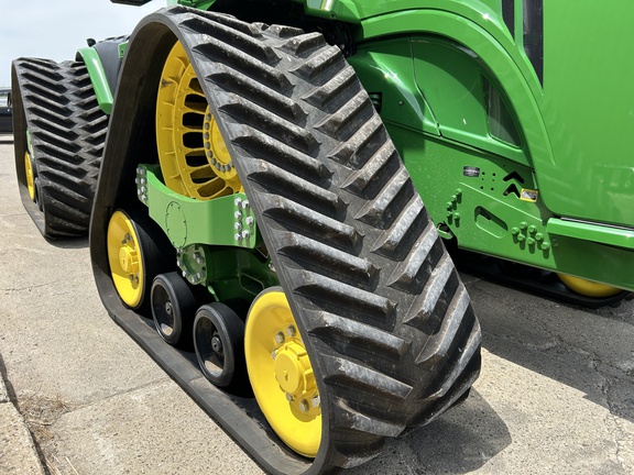 2024 John Deere 9RX 590 Tractor Rubber Track