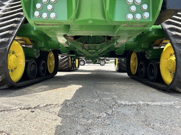 2024 John Deere 9RX 590 Tractor Rubber Track