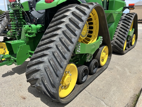 2024 John Deere 9RX 590 Tractor Rubber Track