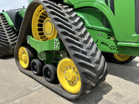 2024 John Deere 9RX 590 Tractor Rubber Track