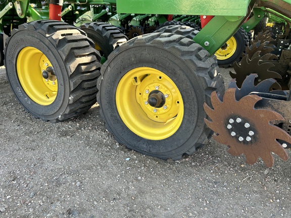 2025 John Deere DB80 Planter