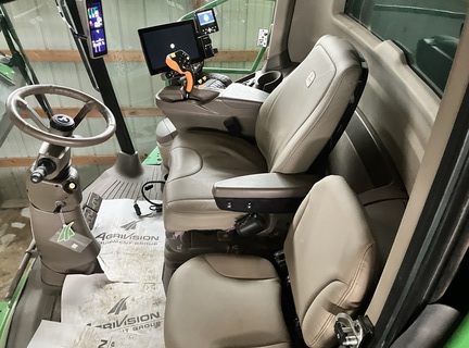 2024 John Deere S780 HILLCO Combine