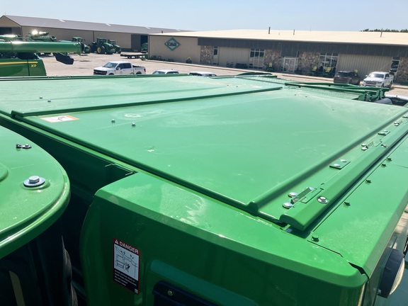 2024 John Deere S780 HILLCO Combine